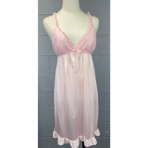 Vintage 1970s Pastel Pink Nylon and Lace Babydoll Nightgown Small Low Cut